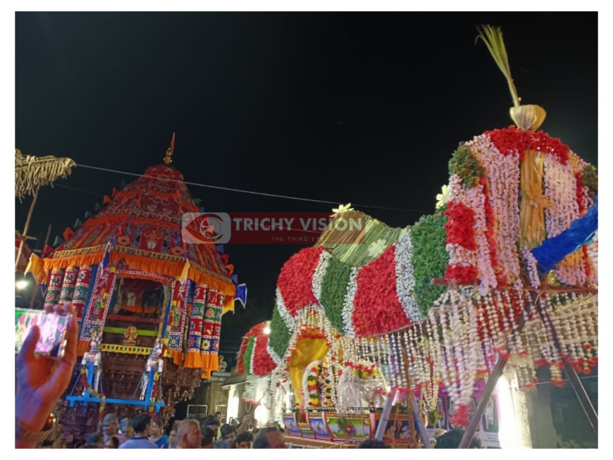 வைகாசி தேர்த் திருவிழா - சௌந்தர்ய பார்வதி சமேத பிச்சாண்டேஸ்வரர் ஆளும் பல்லக்கில் திருவீதி உலா.