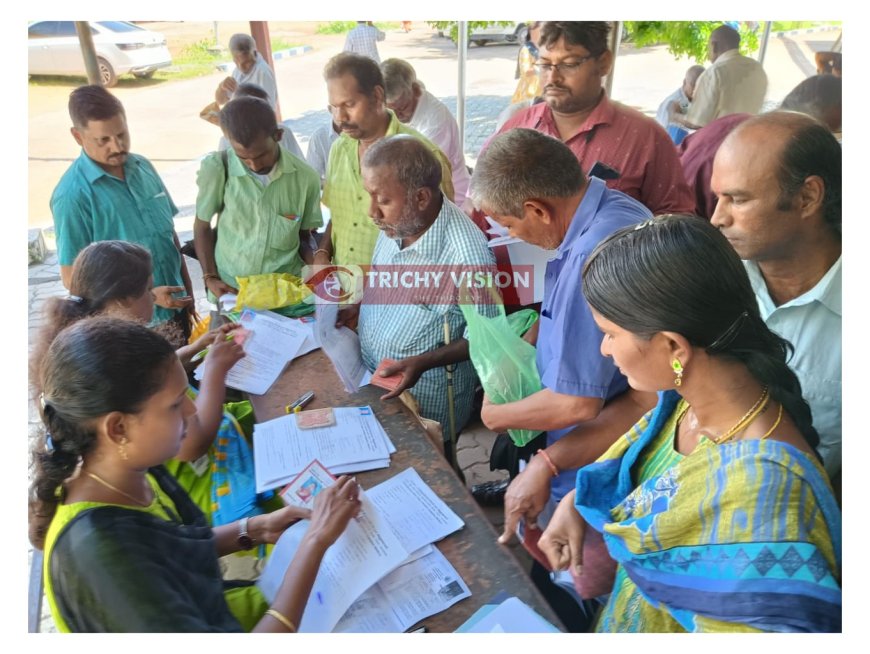 மாற்றுத்திறனாளிகளுக்கான இலவச பேருந்து பயண அட்டை வழங்கும் சிறப்பு முகாம்