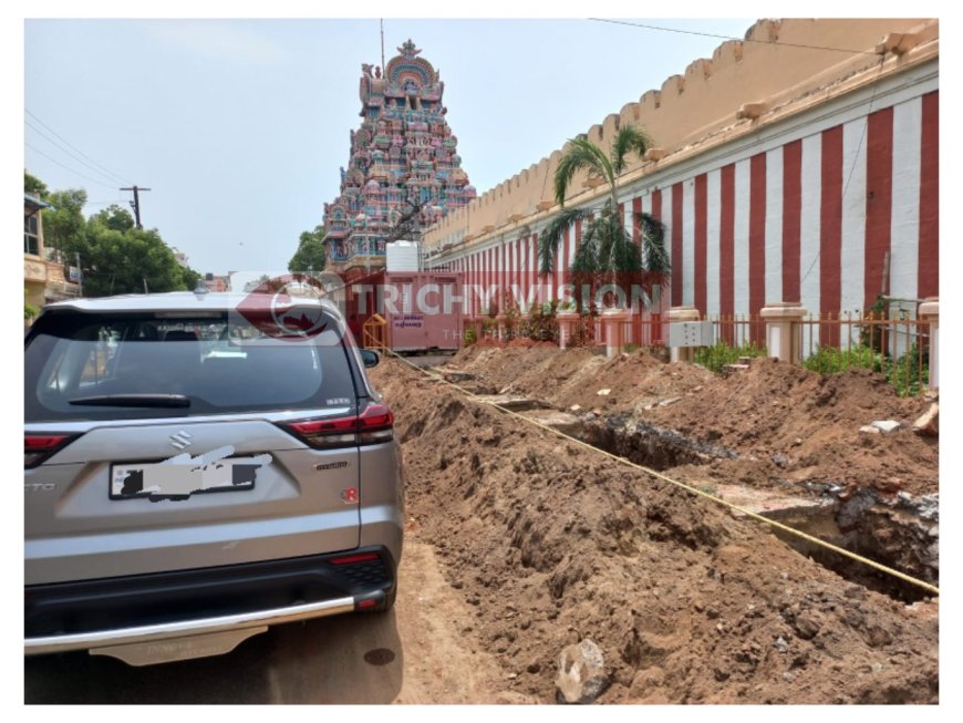 ஸ்ரீரங்கம் உத்திர வீதிகளில் கழிப்பறைகள் கட்டுவதற்கு இடைக்காலத் தடை