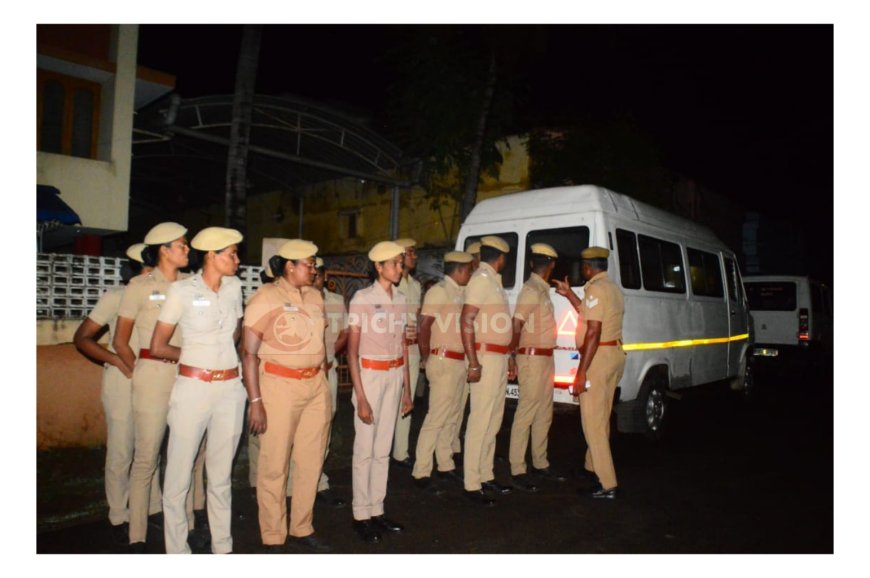 நிலமோசடி புகாரில் தொழிலதிபர் வீட்டில் சோதனை - வீட்டை பூட்டிக்கொண்டு எதிர்ப்பு