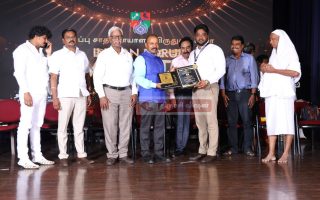 இந்தியன் ஃபோரம் விருதுகள் வழங்கிய “மேன் ஆஃப் ஹ்யூமனிட்டி அவார்டு 2025” விருதை டாக்டர் எம்.சக்தி பிரசாத் பெற்றார்