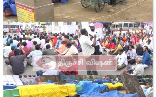 கடைகள் வழங்கில் பாரபட்சம்: தரைக்கடை வியாபாரிகள் தர்ணா போராட்டம்