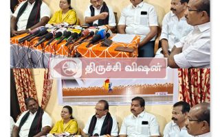 ஊளையிடும் நரிக்குலாம் பதில் சொல்ல வேண்டியதில்லை திருச்சியில் வைகோ பேட்டி