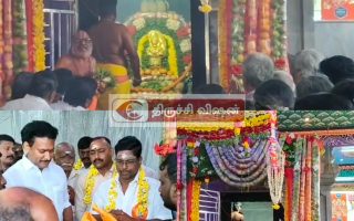 208 கிலோ பழங்கள், 10,008 வடை மாலை – திருவெறும்பூரில் பிரம்மாண்ட அனுமன் ஜெயந்தி!