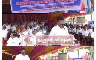 அமைச்சர அடிக்கல் நாட்டிய பூங்காவை அபகரிக்க முயலும் கவுன்சிலர்: மக்கள் போராட்டம்