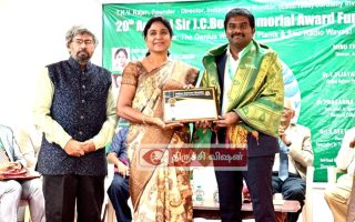 தேசியக் கல்லூரியின் துணை முதல்வர் முனைவர் து.பிரசன்ன பாலாஜிக்கு வாழ்நாள் சாதனையாளர் விருது