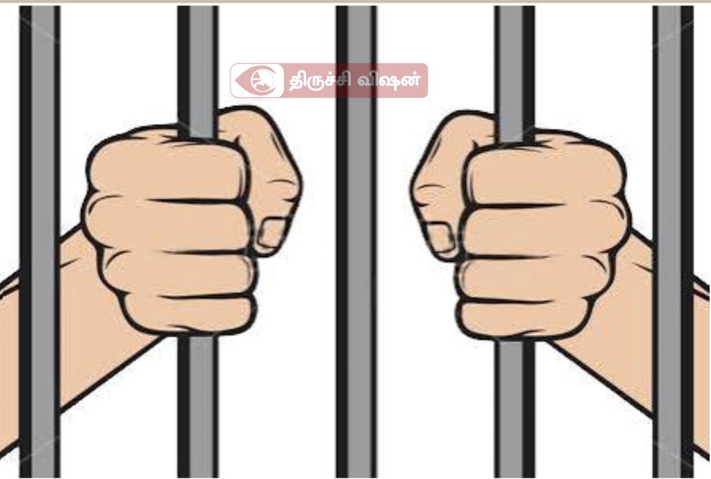 சிறை அதிகாரி அதிரடி சோதனை – 3 கைதிகளிடம் 37 கிராம் கஞ்சா பறிமுதல்