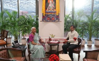 திருச்சியில் உலர் துறைமுகம்,விமான நிலைய விரிவாக்கம்: நிதி அமைச்சரிடம் எம்.பி துரை வைகோ நேரில் வலியுறுத்தல்!