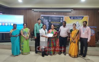 இந்திரா கணேசன் கல்லூரியில் காளான் வளர்பு நேரடி பயிற்சி நடைபெற்றது
